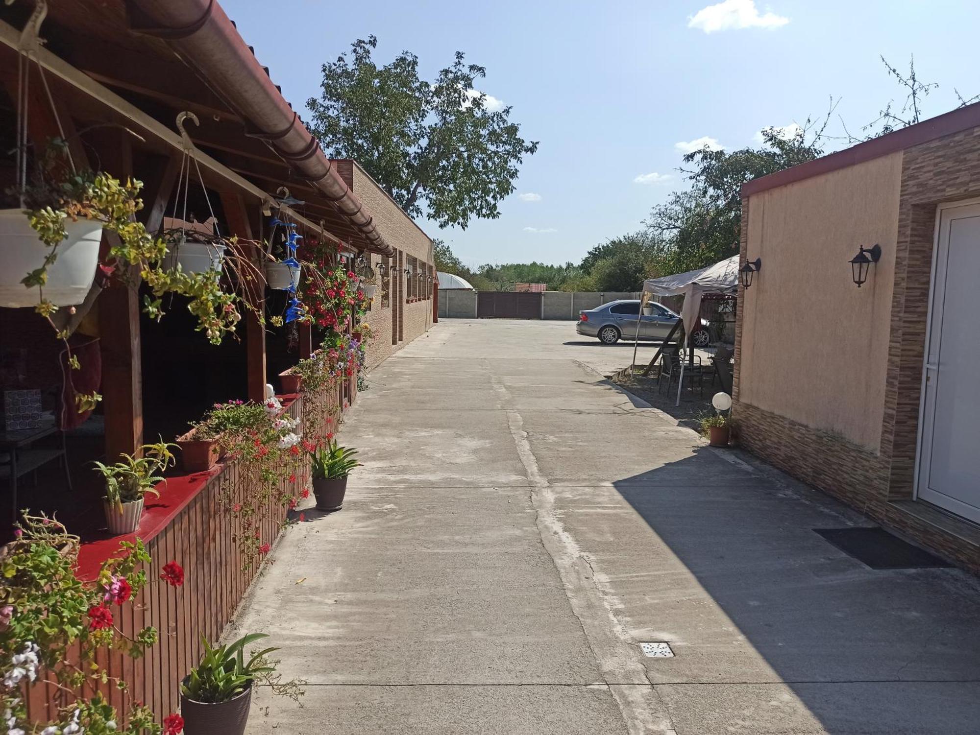 Pensiunea Casa Bianca Târgu Jiu 외부 사진